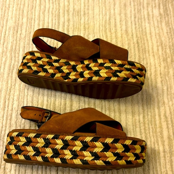 Coach platform sandals with woven base size 8 - Picture 4 of 4